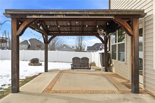 $400,000 | 116 Windrush Court, Stokesdale, NC 27357