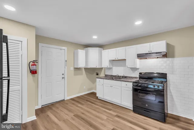 $2,200 | 17 East Federal Street, Burlington, NJ 08016