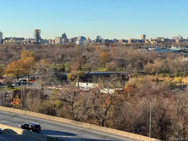 $858,000 | 131-02 40th Road, Unit 10F | Flushing