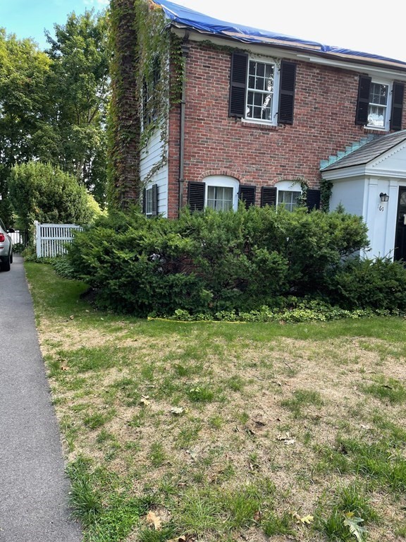 161 Reservoir Road Brookline, MA 02467 - Photo 2 of 5