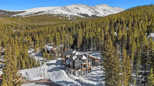 a view of outdoor space yard and mountain view