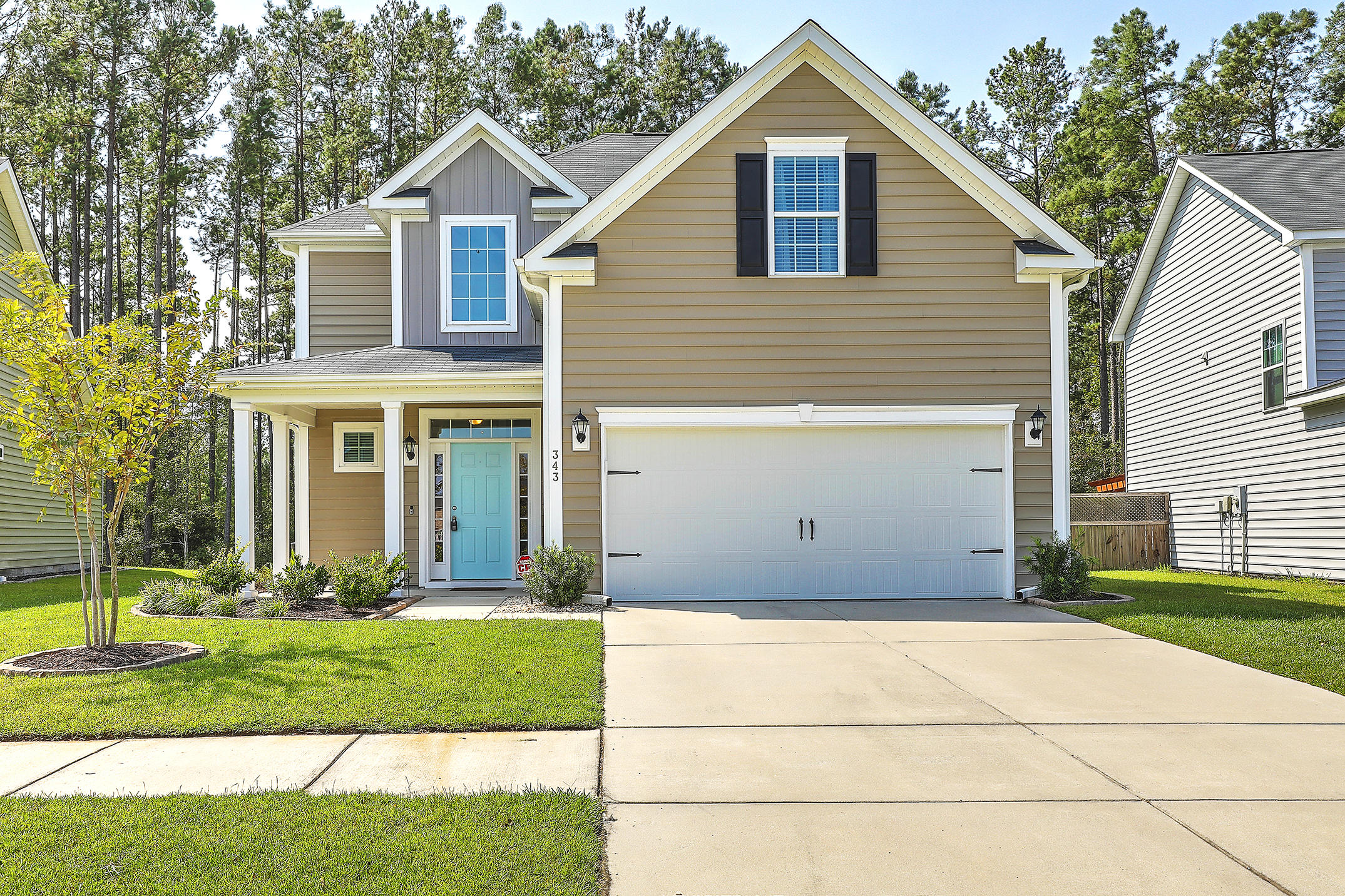 343 Spectrum Road Summerville, SC 29486 - Photo 1 of 36 1