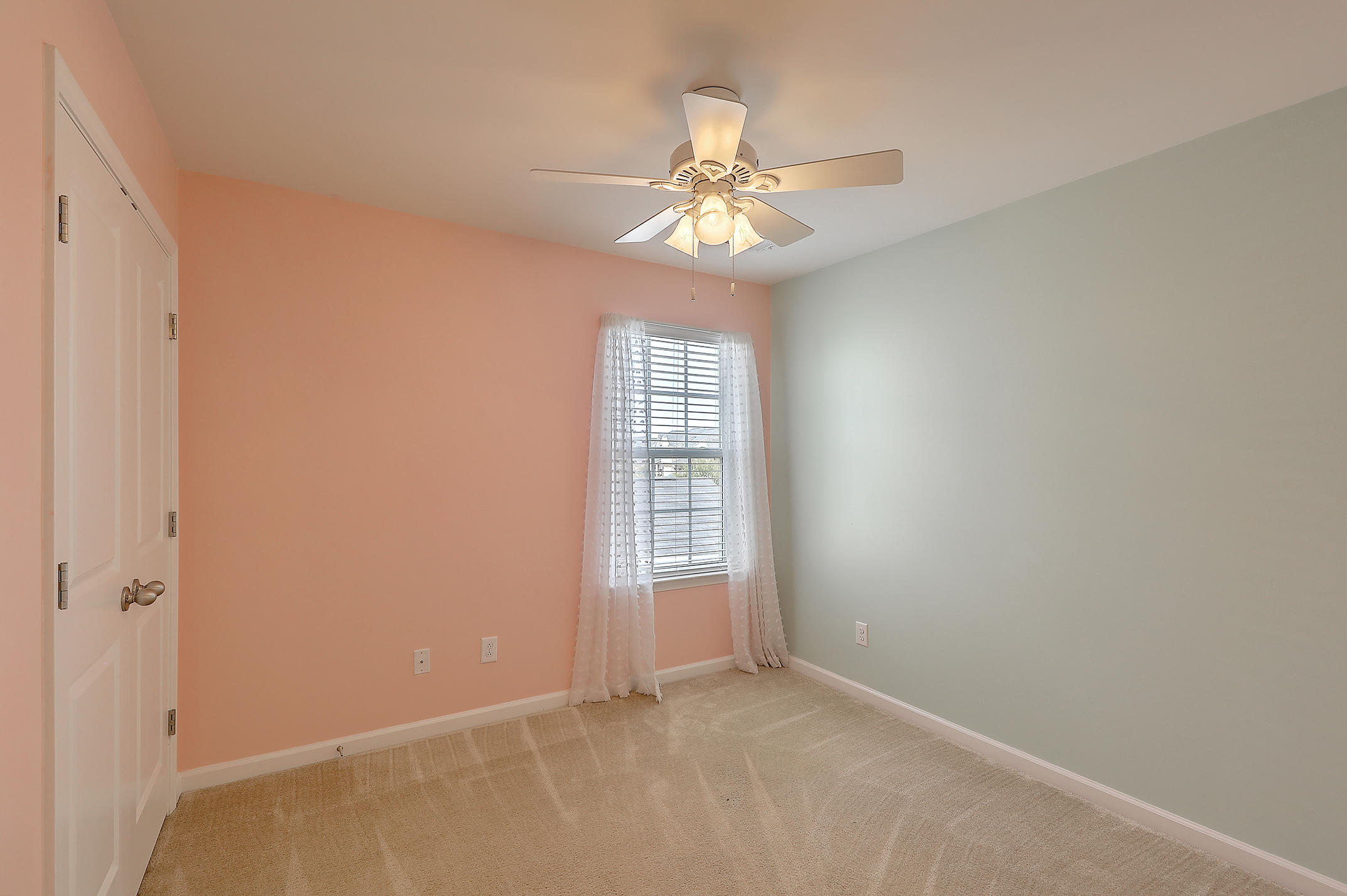 343 Spectrum Road Summerville, SC 29486 - Photo 22 of 36 22