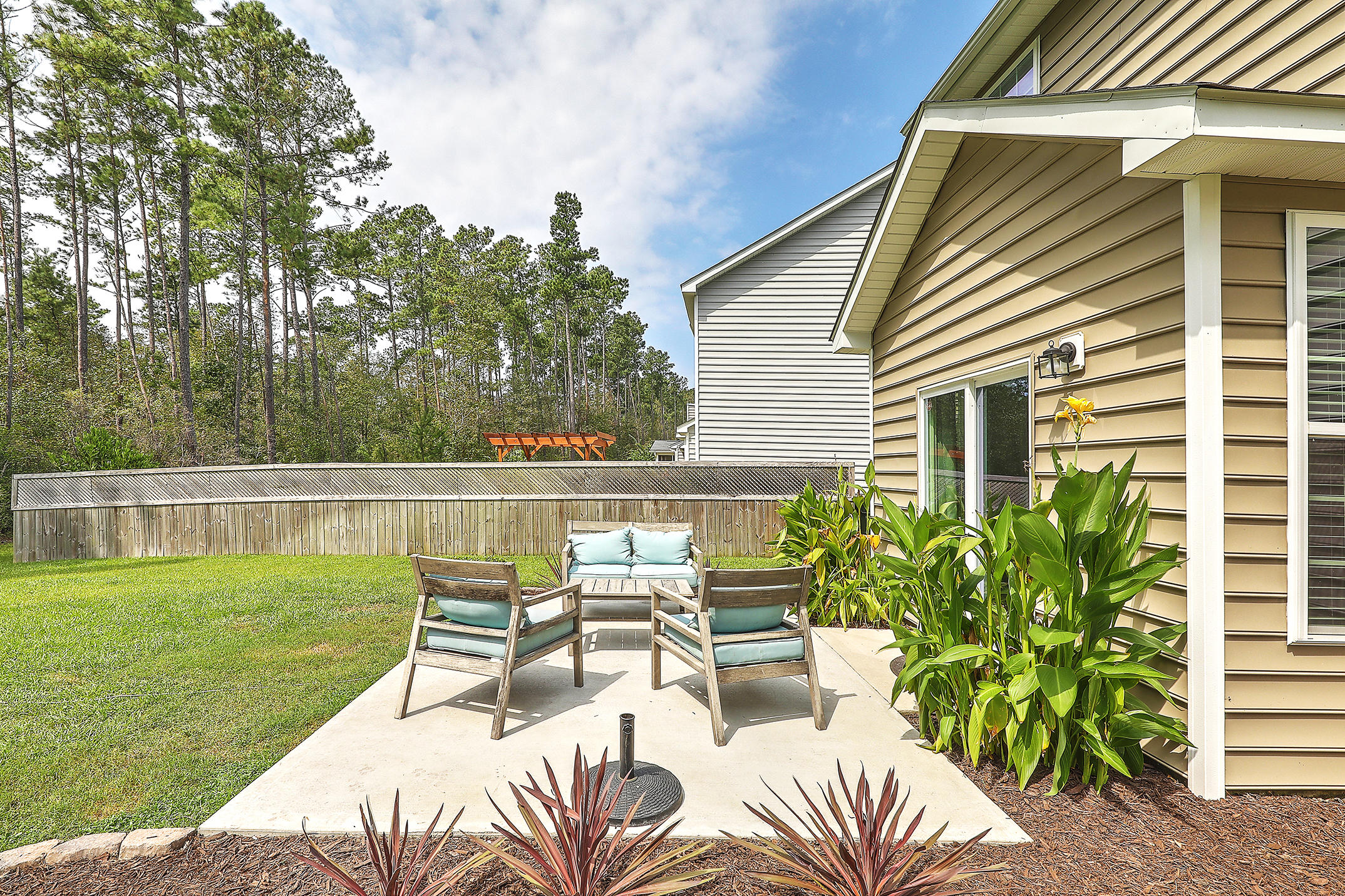 343 Spectrum Road Summerville, SC 29486 - Photo 26 of 36 26