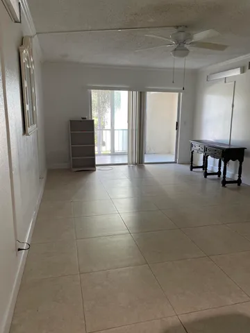 $2,000 | 608 Northwest 13th Street, Unit 260, Boca Raton, FL 33486