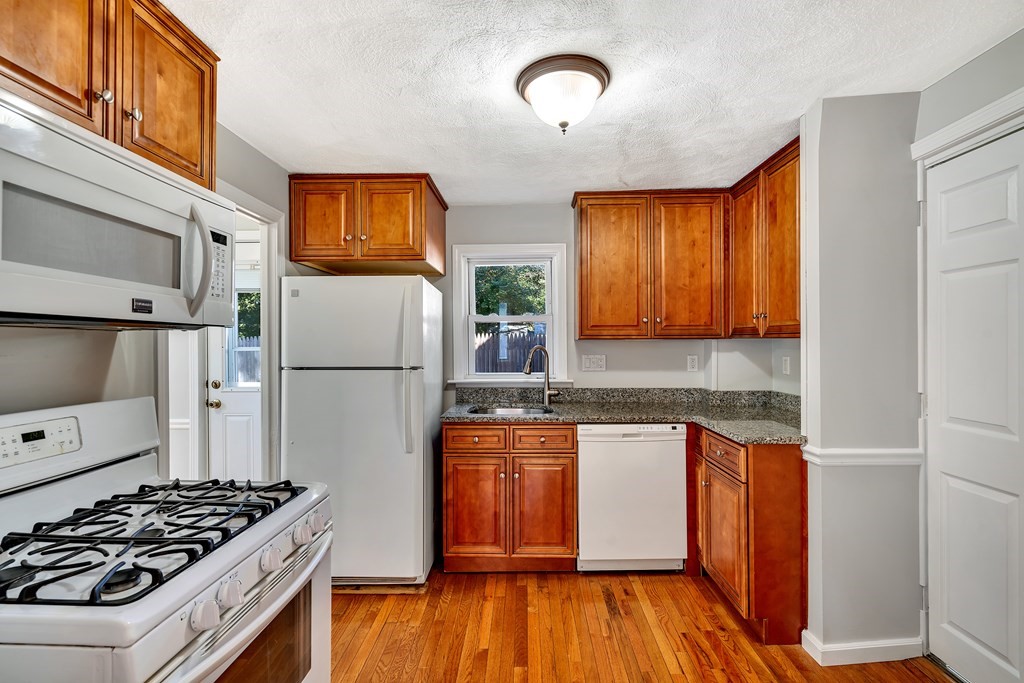 3 Maple Court, Unit 3 Maynard, MA 01754 - Photo 10 of 23 Gallery Image 10