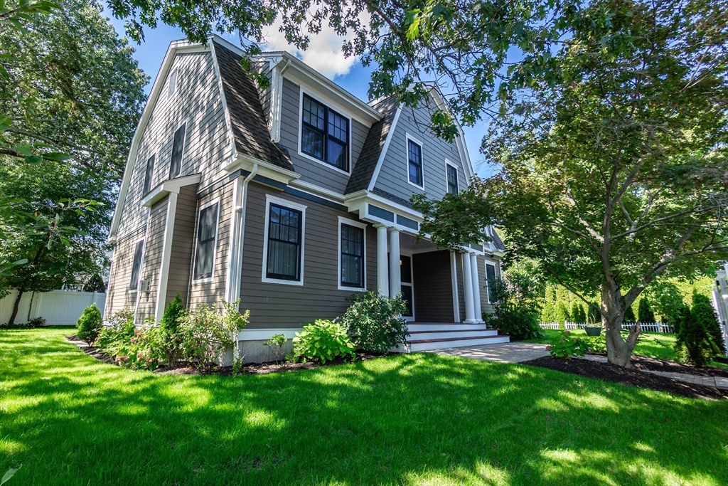 57 Walnut Street Newton, MA 02460 - Photo 3 of 42