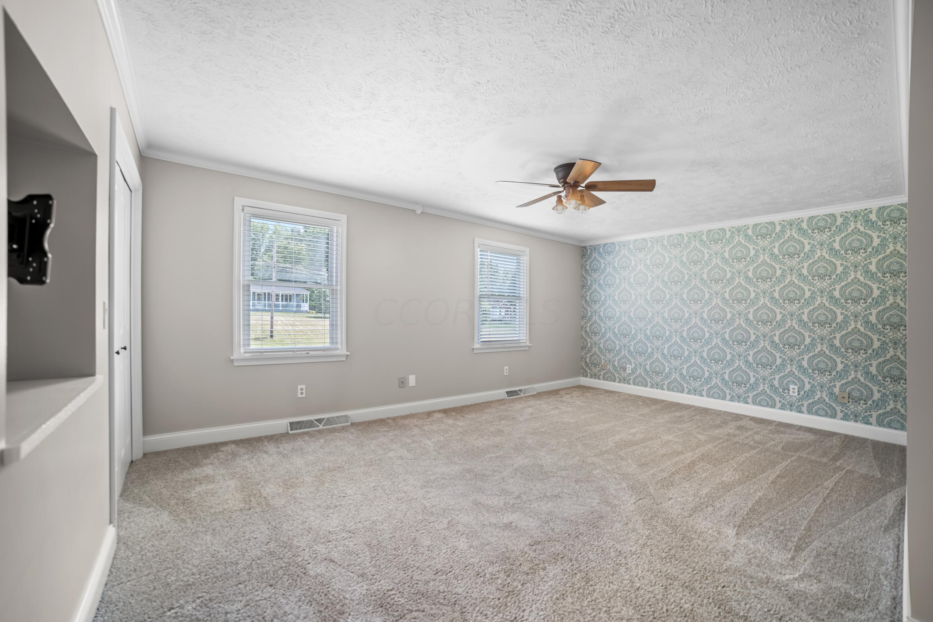 461 Rock Road Ontario, OH 44903 - Photo 15 of 31 DSC04624