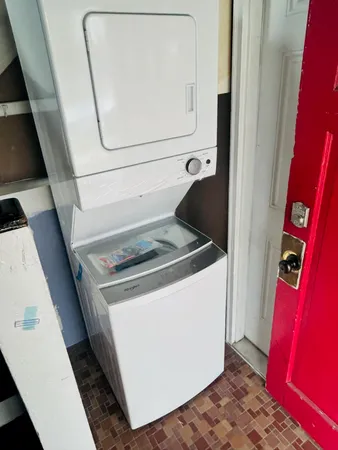 $300,000 | 611 Emmet Street, Ypsilanti, MI 48197