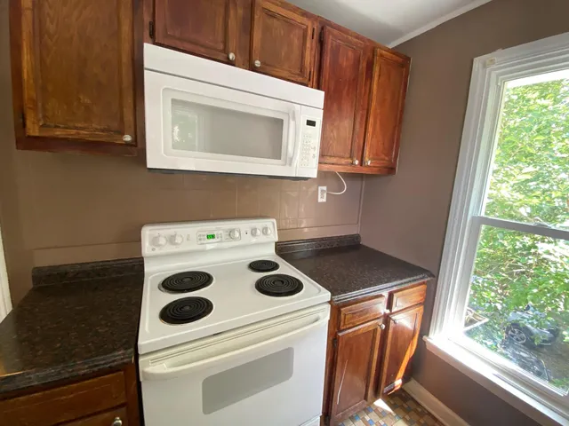 $315,000 | 611 Emmet Street, Ypsilanti, MI 48197