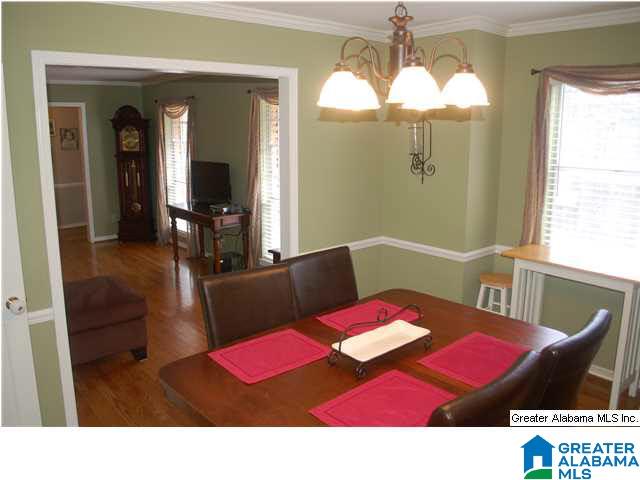 3417 Hurricane Road Birmingham, AL 35226 - Photo 4 of 32