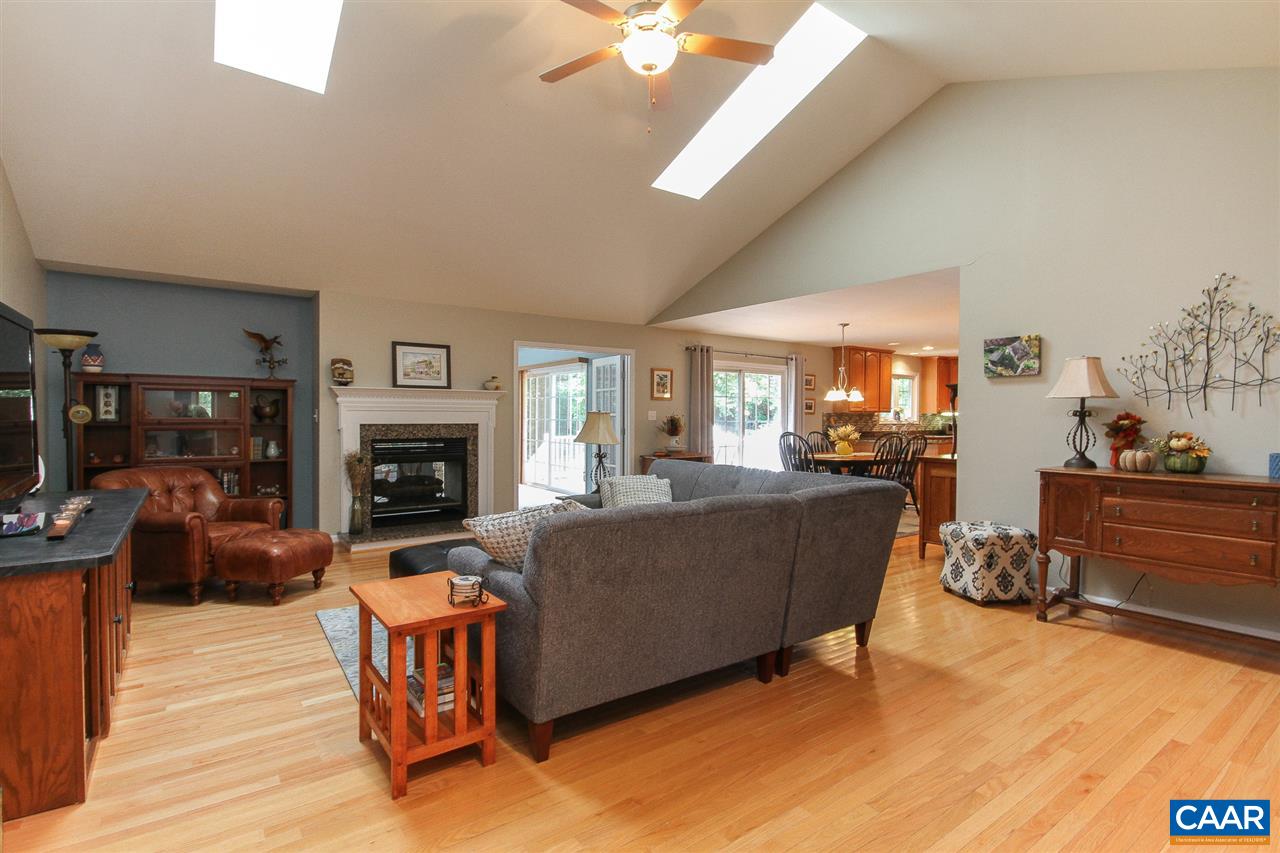 16 Northwood Road Palmyra, VA 22963 - Photo 3 of 27 Gallery Image 3