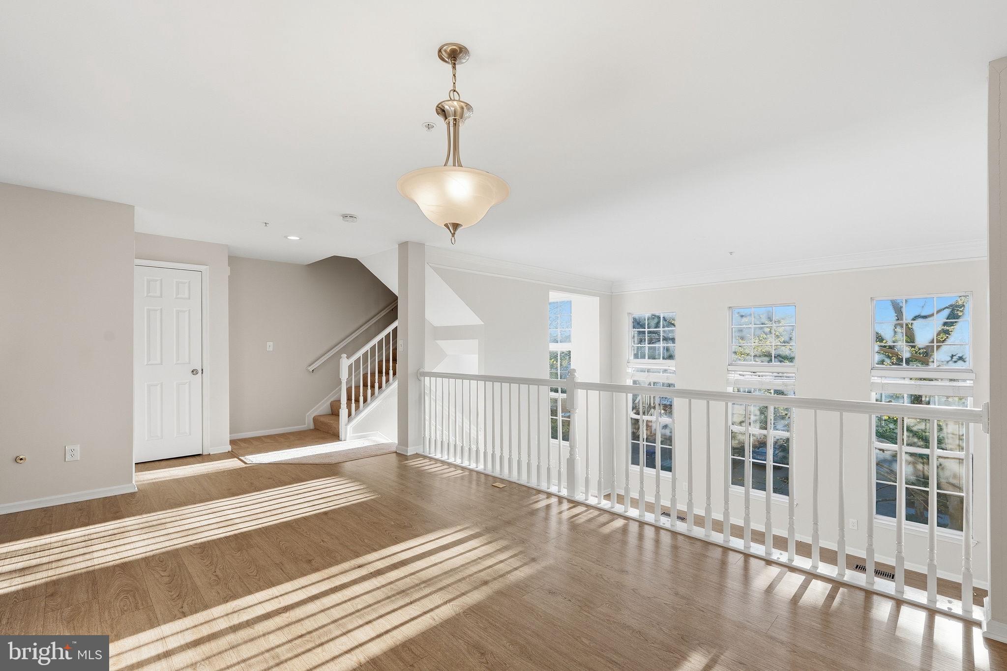 1881 Crescent Park Drive Reston, VA 20190 - Photo 9 of 43