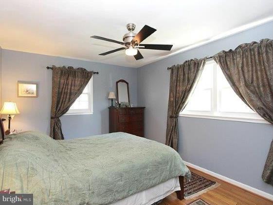 1718 Olney Road Falls Church, VA 22043 - Photo 16 of 27 Bedroom (Master)