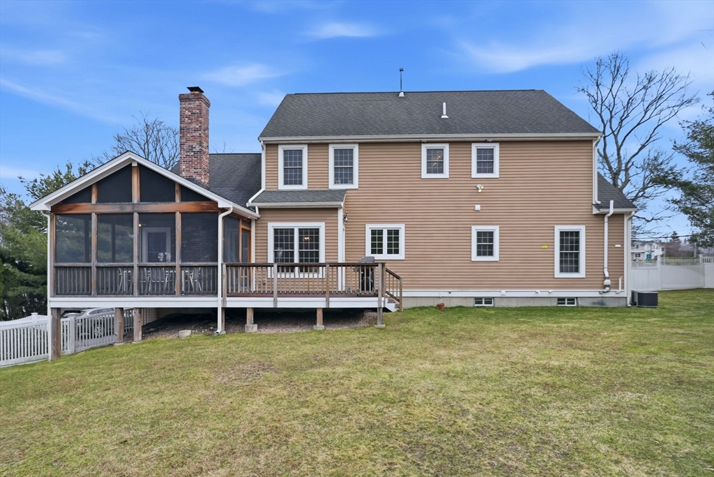 259 Central Avenue Needham, MA 02494 - Photo 28 of 38