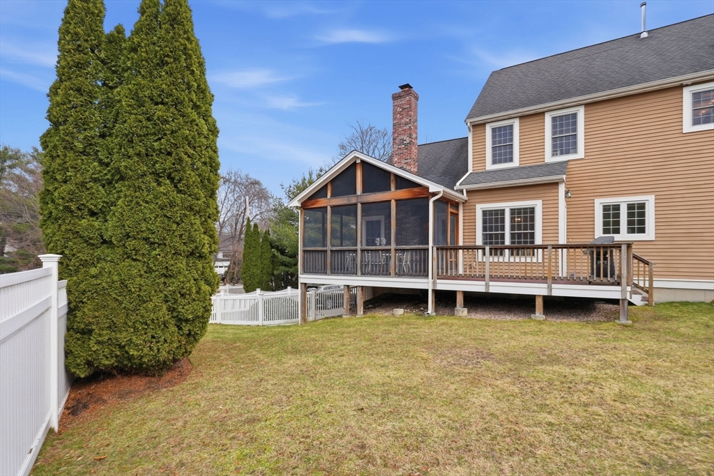 259 Central Avenue Needham, MA 02494 - Photo 29 of 38