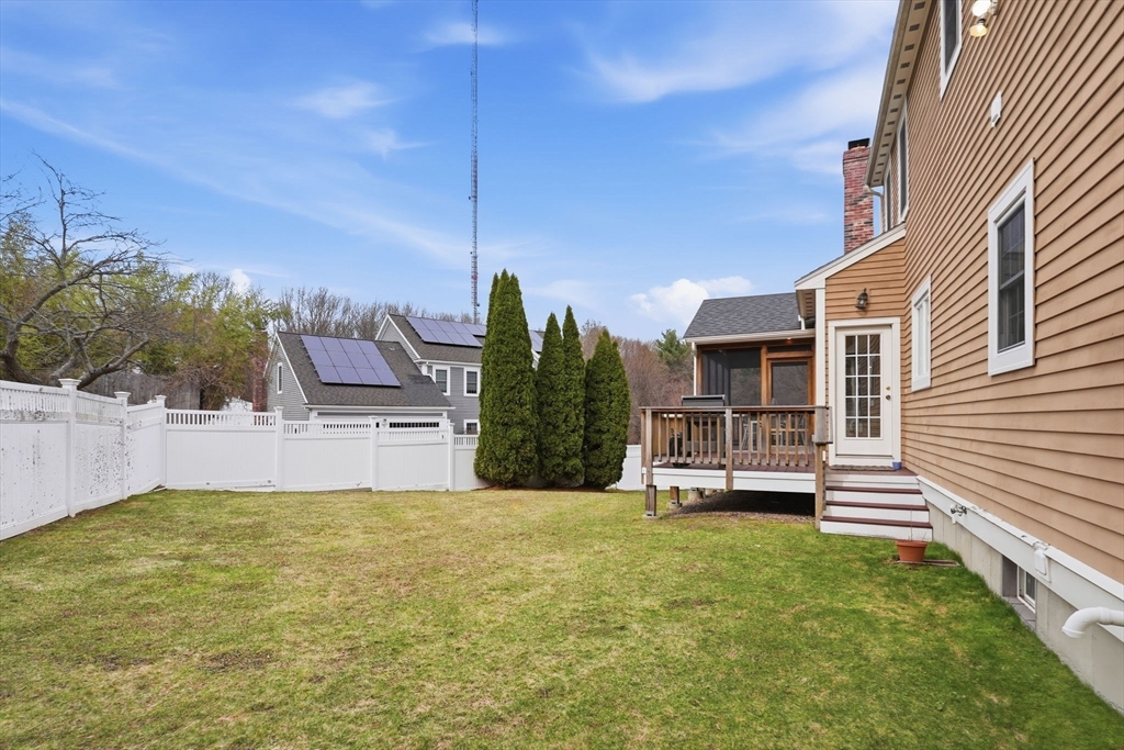 259 Central Avenue Needham, MA 02494 - Photo 31 of 38