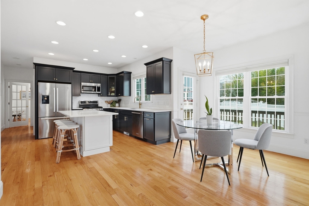 259 Central Avenue Needham, MA 02494 - Photo 6 of 38