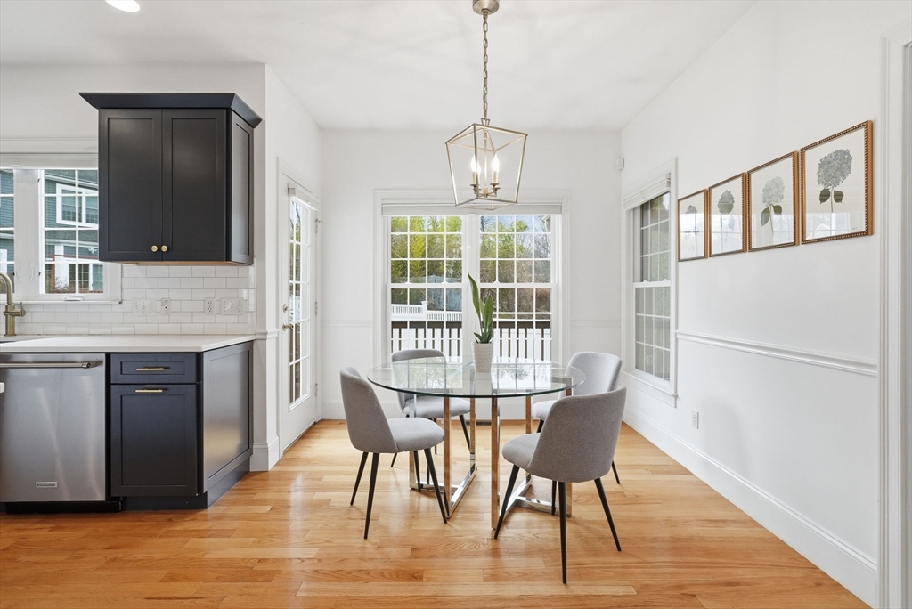 259 Central Avenue Needham, MA 02494 - Photo 7 of 38