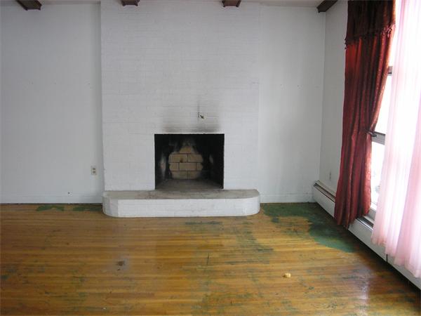 56 Romola Road Worcester, MA 01605 - Photo 3 of 10 Gallery Image 3