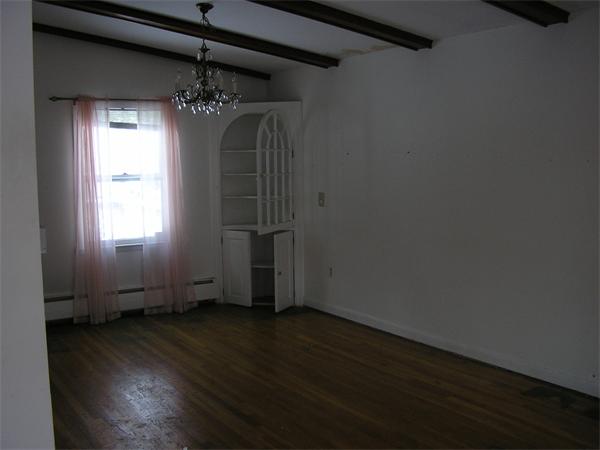 56 Romola Road Worcester, MA 01605 - Photo 4 of 10 Gallery Image 4