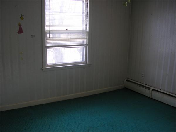 56 Romola Road Worcester, MA 01605 - Photo 8 of 10 Gallery Image 8
