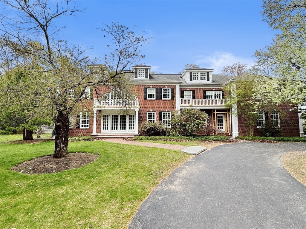 32 Solomon Pierce Road Lexington, MA 02420 - Photo 1 of 35