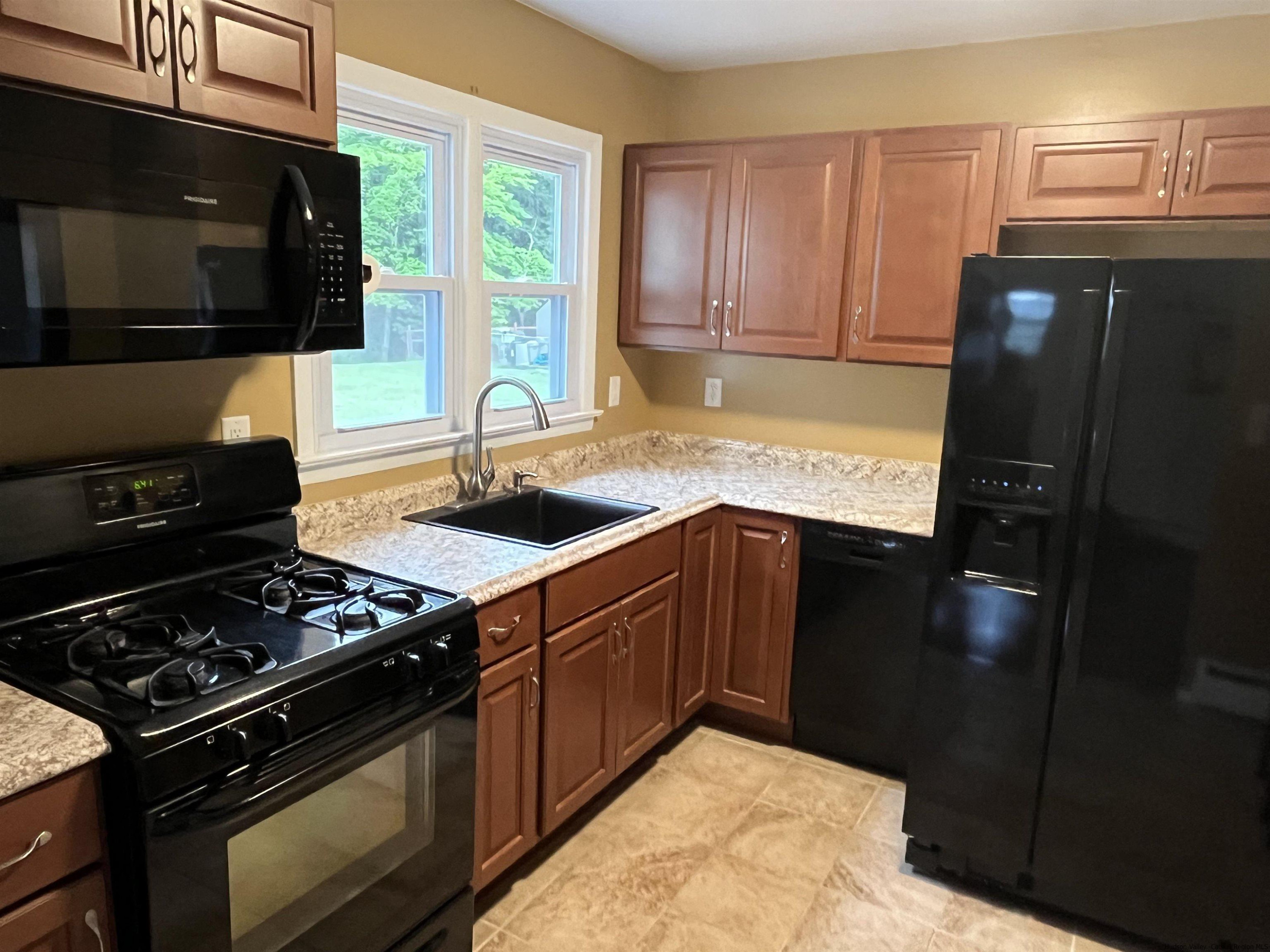 41 Melissa Road Kingston, NY 12401 - Photo 9 of 25 Photo 9