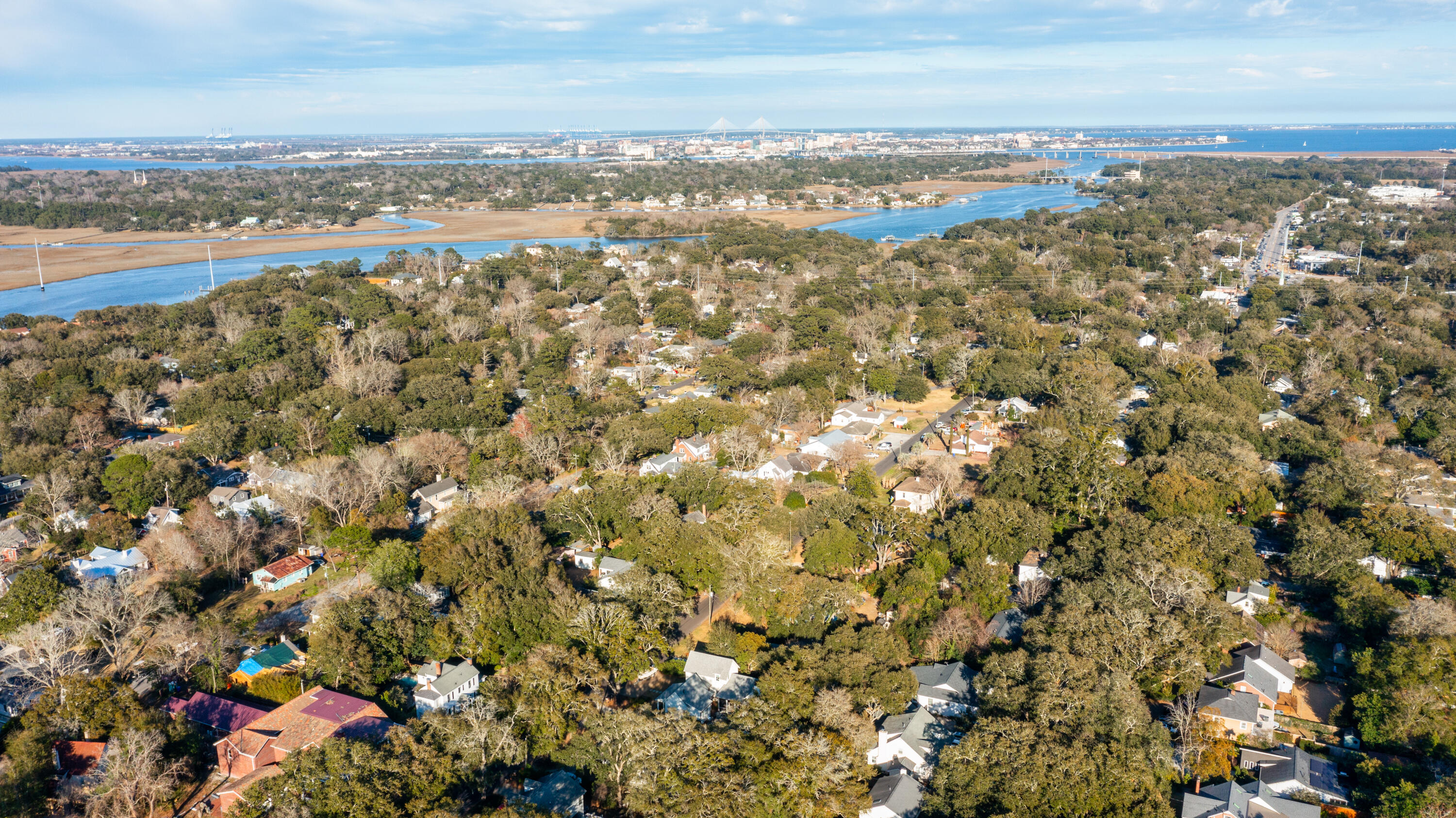 2157 Westrivers Road Charleston, SC 29412 - Photo 31 of 35 2157 Westrivers-31