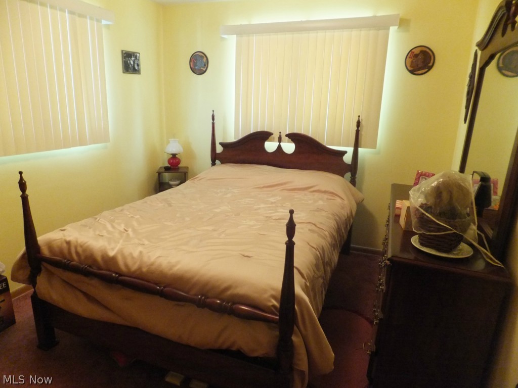 712 West Schaaf Road Cleveland, OH 44109 - Photo 7 of 17 Gallery Image 7