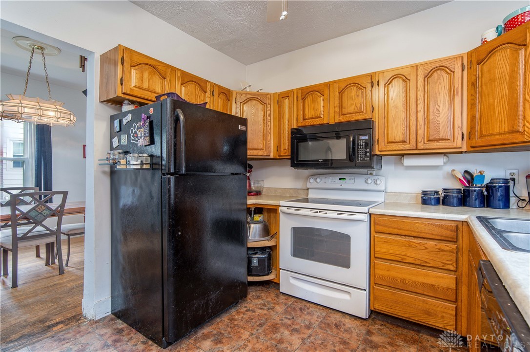 2602 Flemming Road Middletown, OH 45042 - Photo 11 of 25 Gallery Image 11