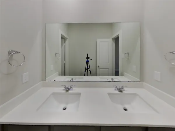 $2,989 | 2415 Cohorn Trail, Richmond, TX 77469