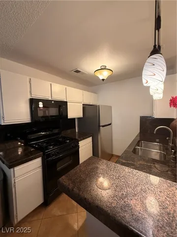 $195,000 | 2200 South Fort Apache Road, Unit 1077, Las Vegas, NV 89117