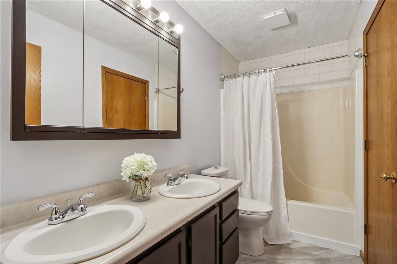 1929 Earl Road Iowa City, IA 52246 - Photo 20 of 36 Upstairs Bathroom