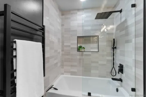 $849,000 | 6725 Boulder Lake Avenue, San Diego, CA 92119