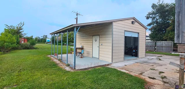 $130,000 | 5808 Highway 56, Chauvin, LA 70344
