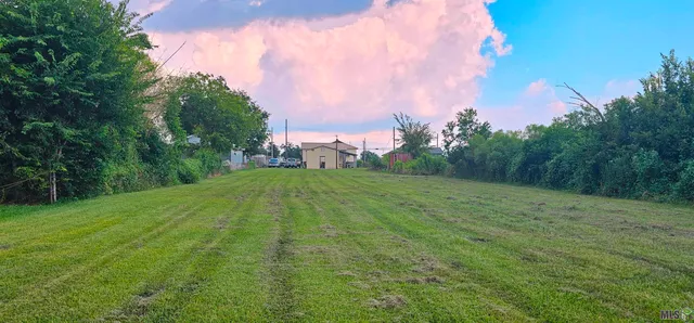 $130,000 | 5808 Highway 56, Chauvin, LA 70344