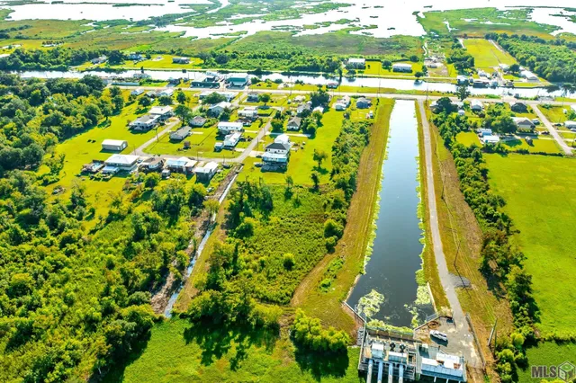 $130,000 | 5808 Highway 56, Chauvin, LA 70344