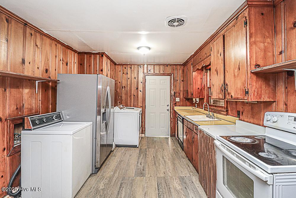 3301 Amherst Road Rocky Mount, NC 27804 - Photo 17 of 30 PHOTO-2022-09-26-14-19-06 2