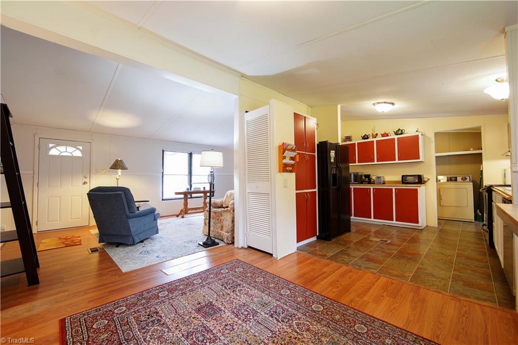 1087 Link Road Lexington, NC 27295 - Photo 7 of 23 Gallery Image 7