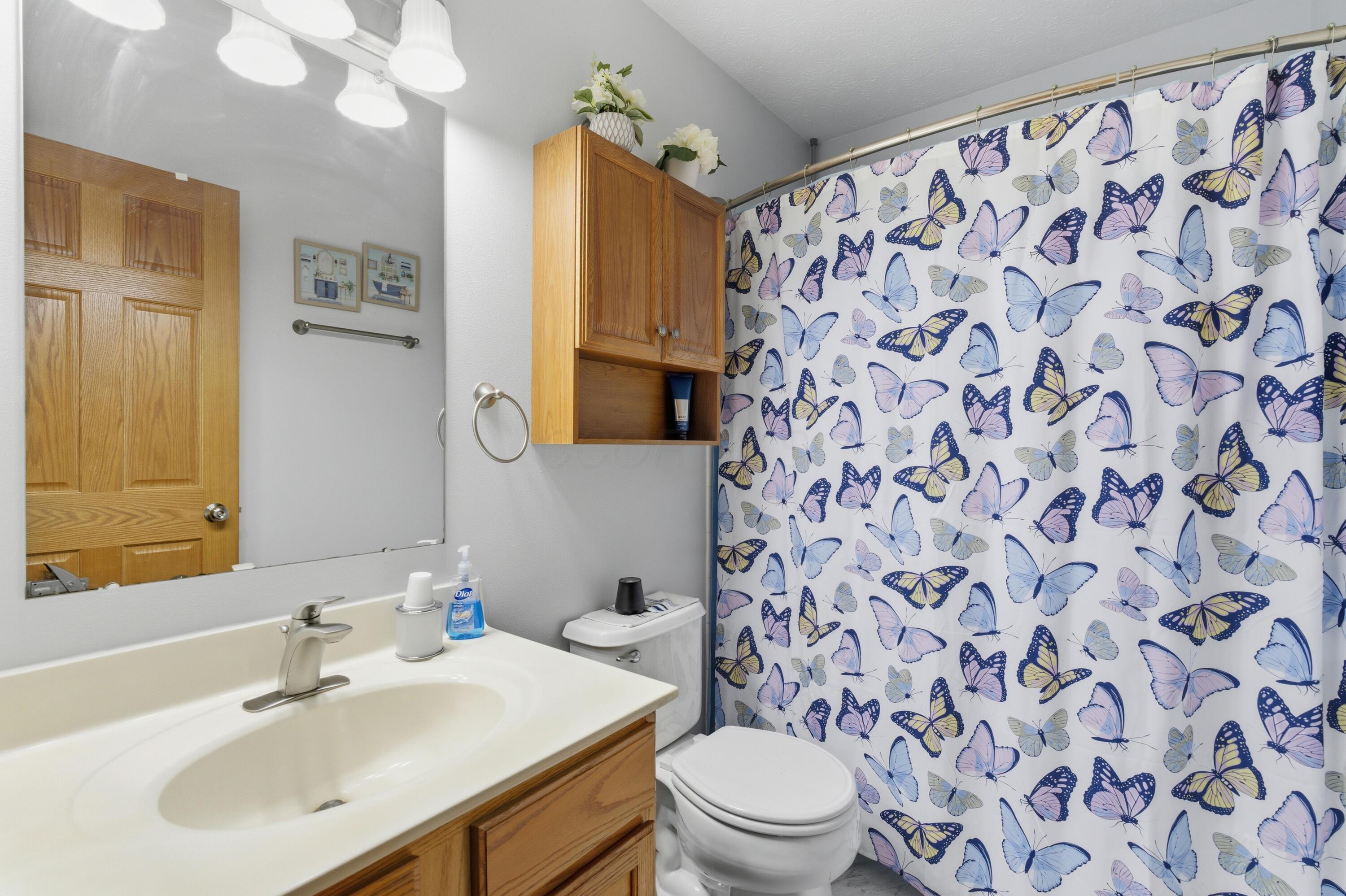 4451 Sherwill Road Columbus, OH 43228 - Photo 23 of 29 9C81338D-26EE-414C-B805-78B39FF8881C