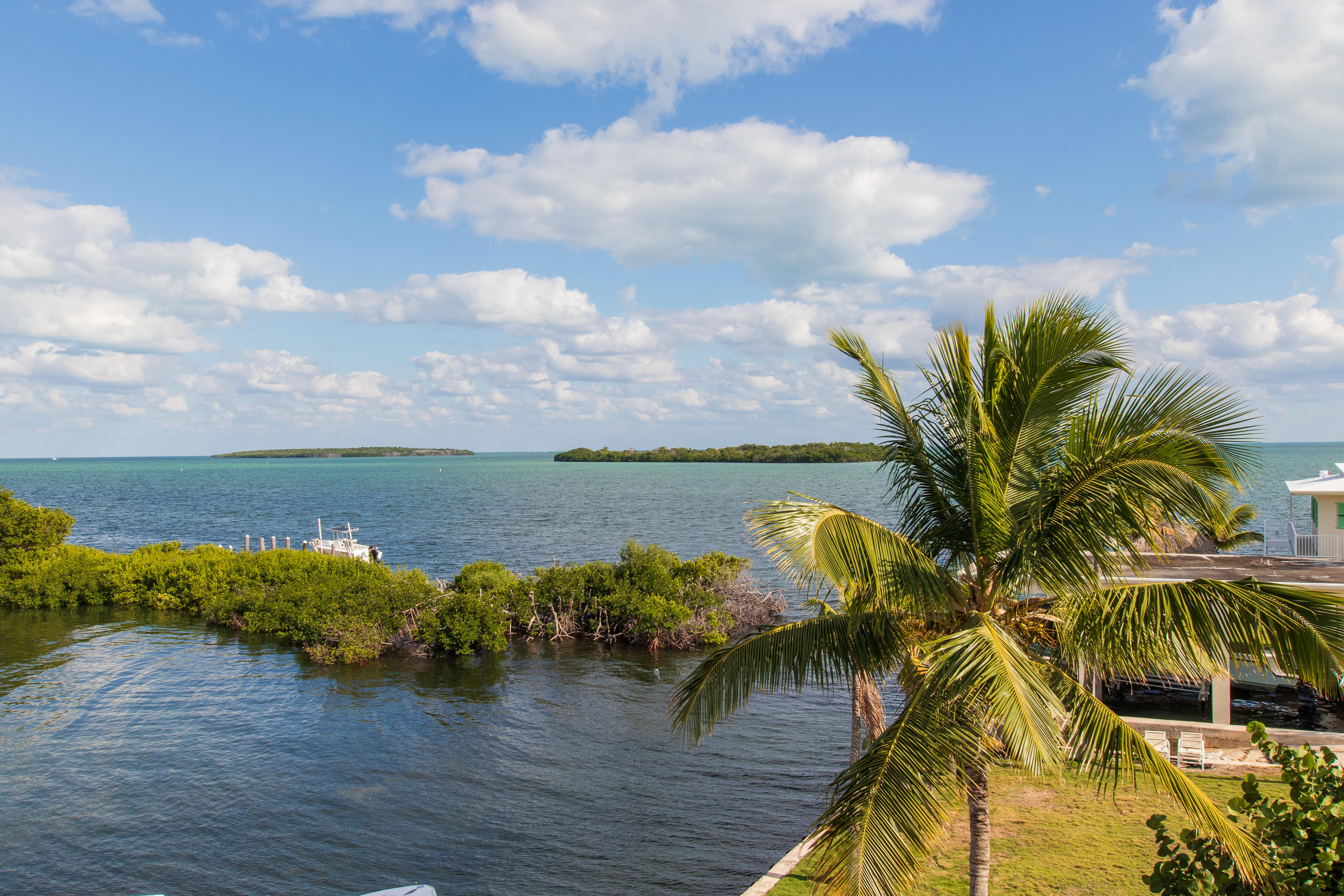 1203 Mockingbird Road Key Largo, FL 33037 - Photo 3 of 72 Views Views Views