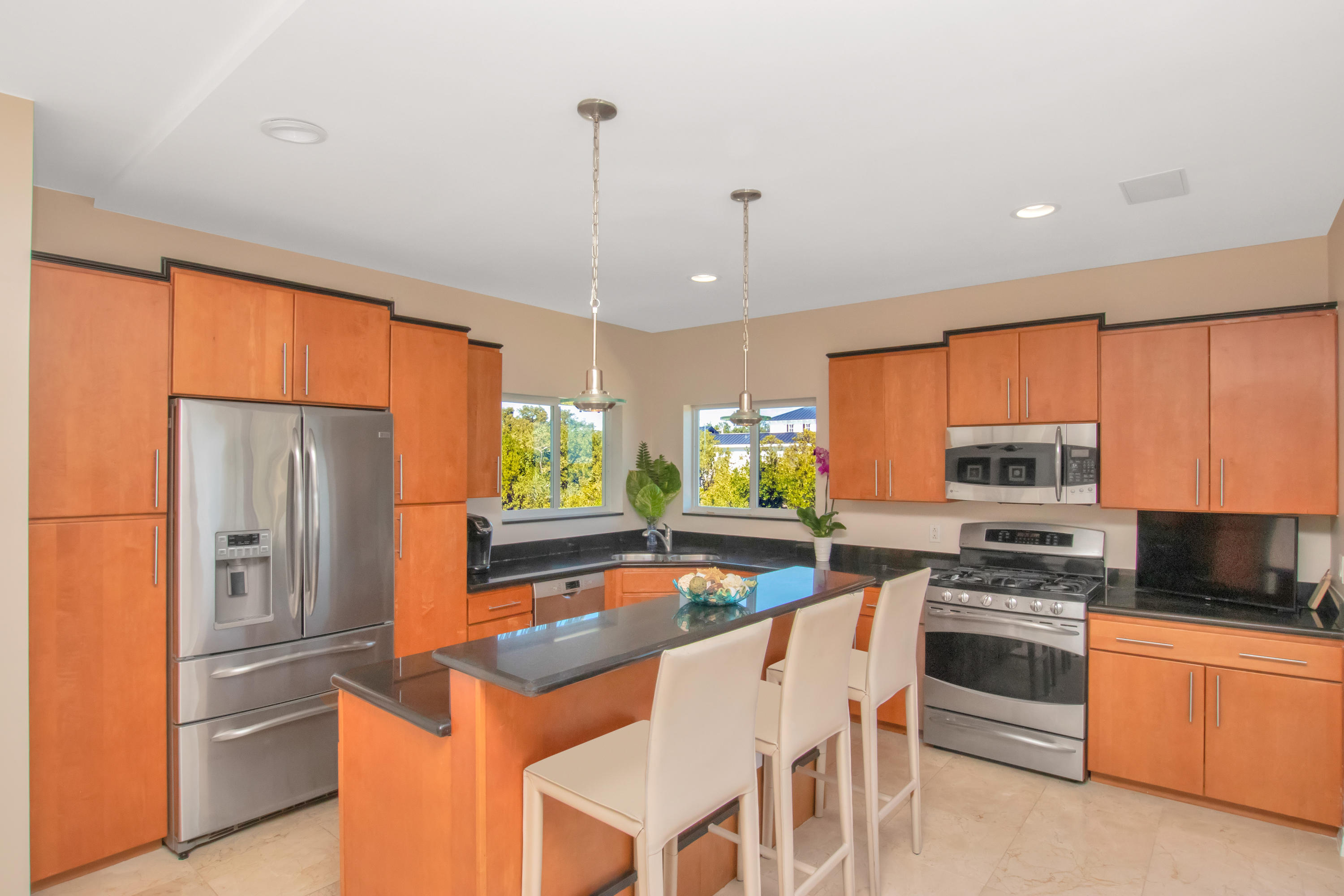 1203 Mockingbird Road Key Largo, FL 33037 - Photo 30 of 72 Kitchen