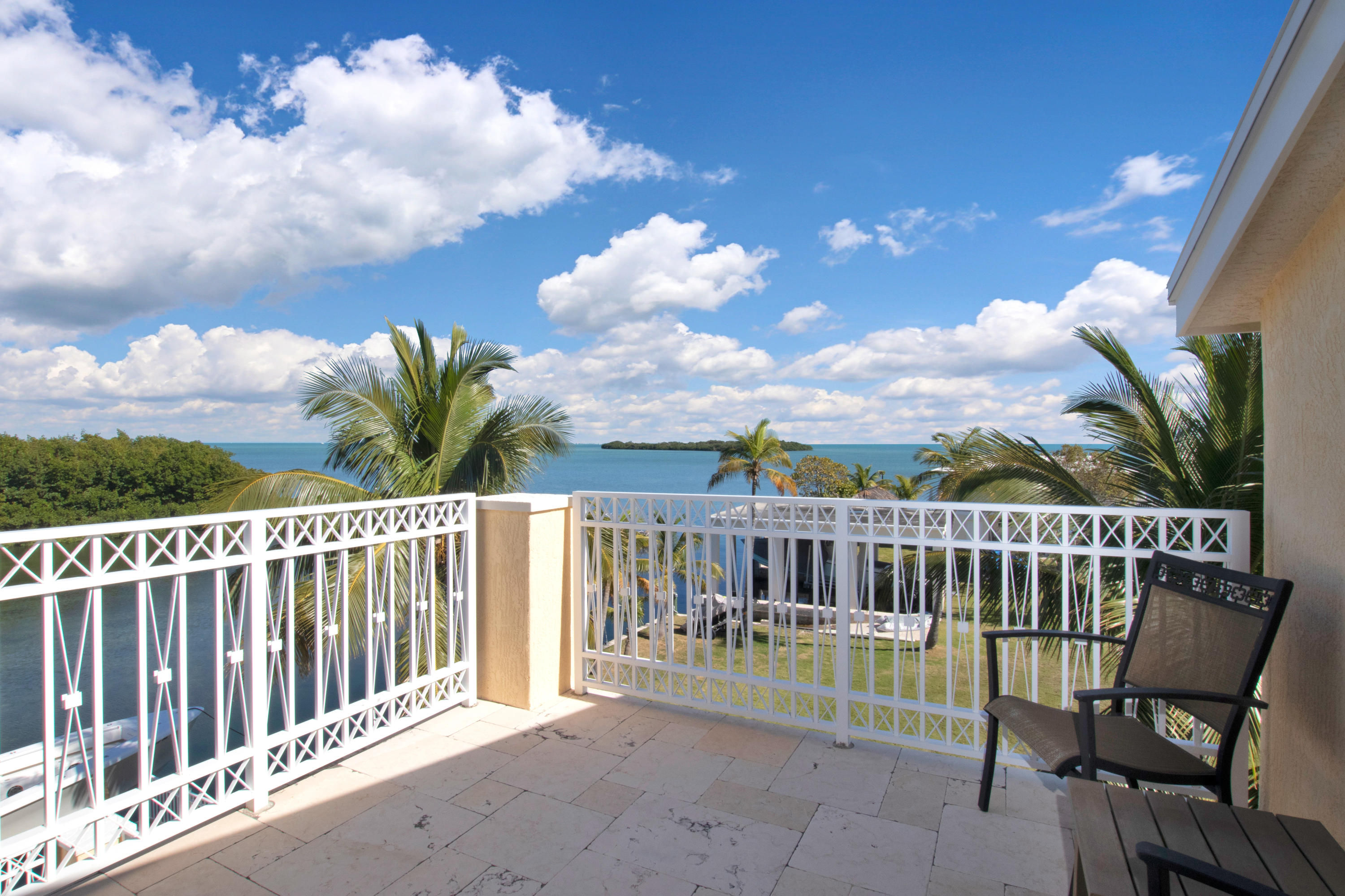 1203 Mockingbird Road Key Largo, FL 33037 - Photo 6 of 72 virtual-tour-305683-40