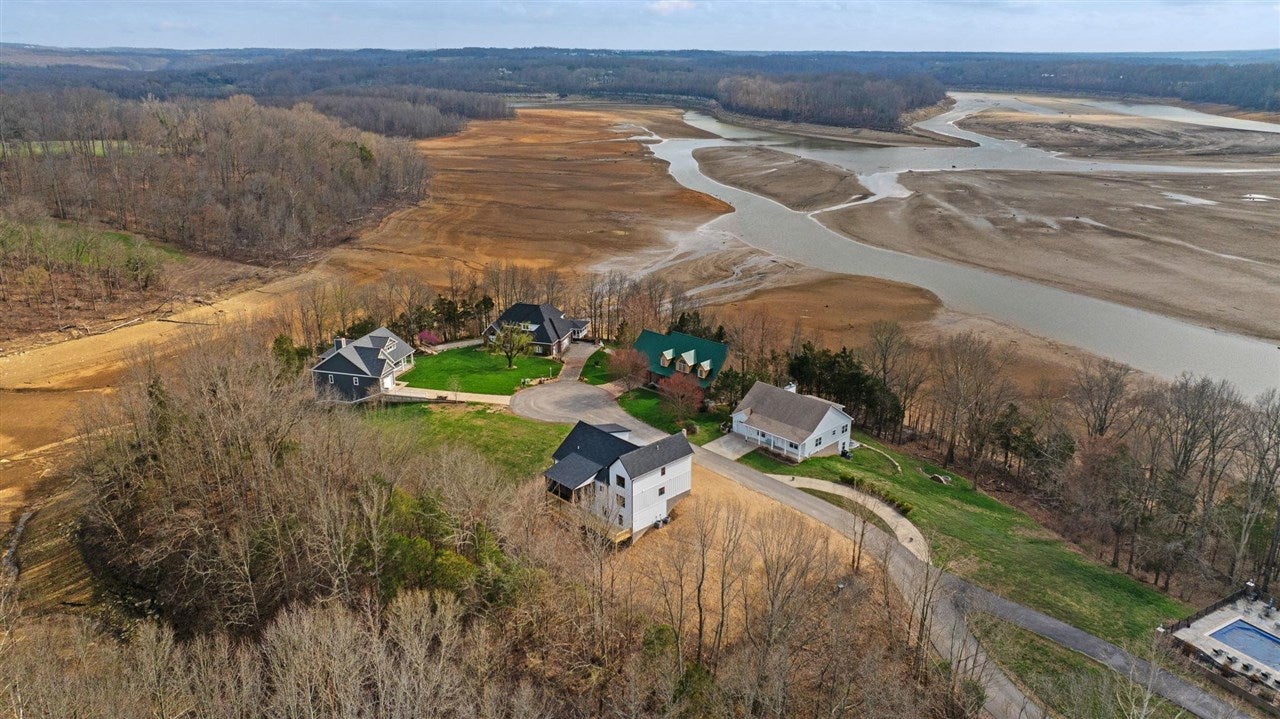 386 Indian Point Road Glasgow, KY 42141 - Photo 50 of 61 Gallery Image 50