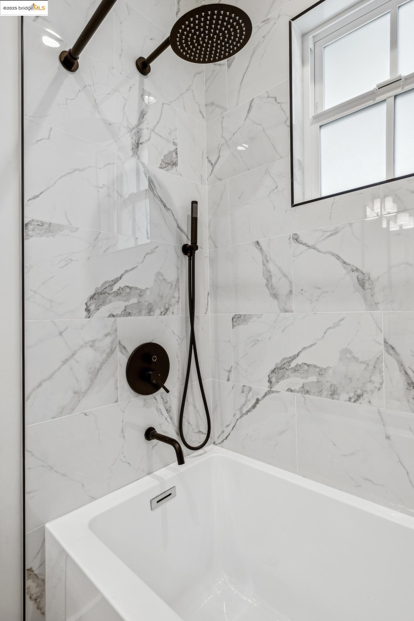 2310 Eighth Street Berkeley, CA 94710 - Photo 35 of 44 a bathroom with a sink