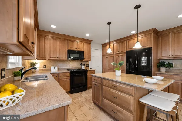 $625,000 | 9412 Waterford Drive, Manassas, VA 20110