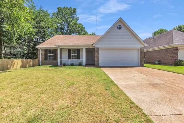 $279,900 | 1096 Jessica Lauren Drive, Cordova, TN 38018