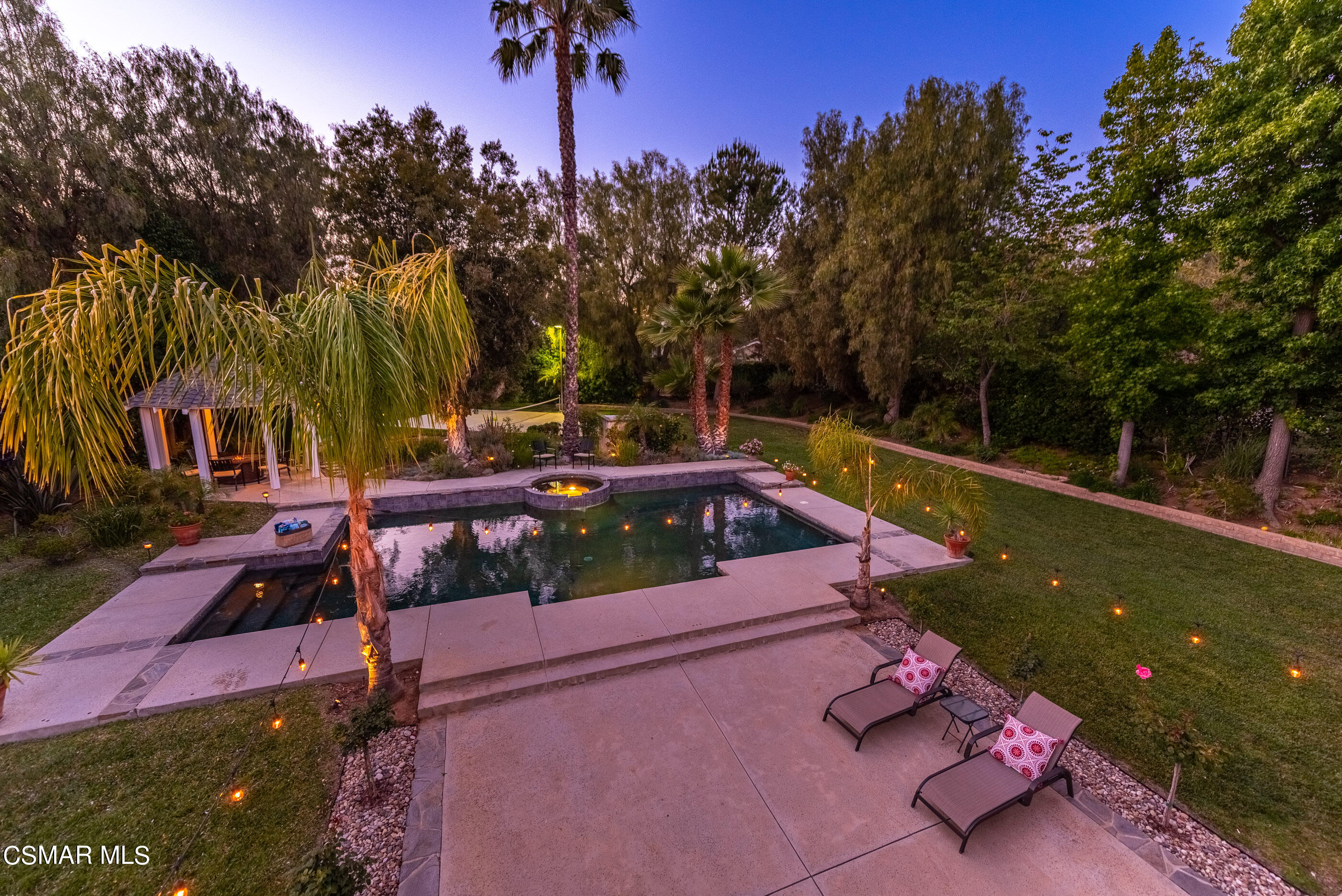 116 Valley Gate Road Simi Valley, CA 93065 - Photo 37 of 59 The Sun is Setting