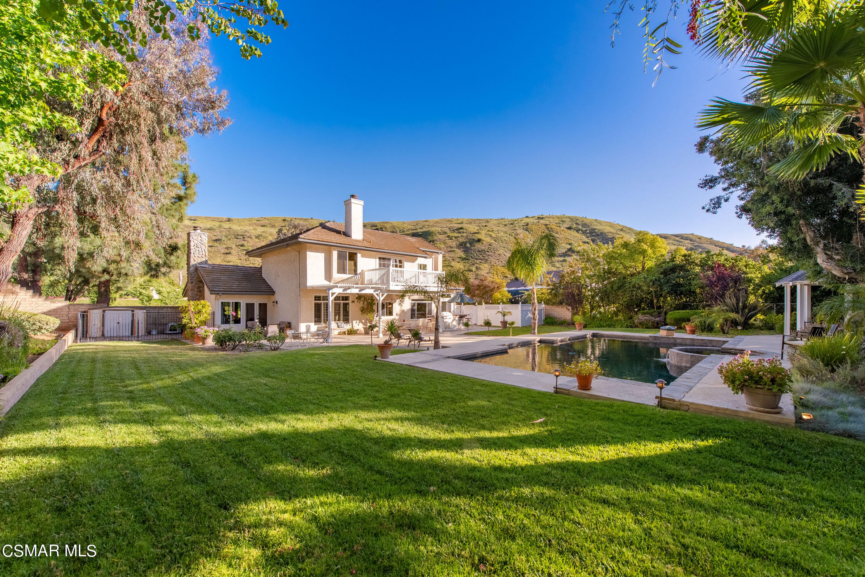 116 Valley Gate Road Simi Valley, CA 93065 - Photo 38 of 59 a view of outdoor space yard and patio
